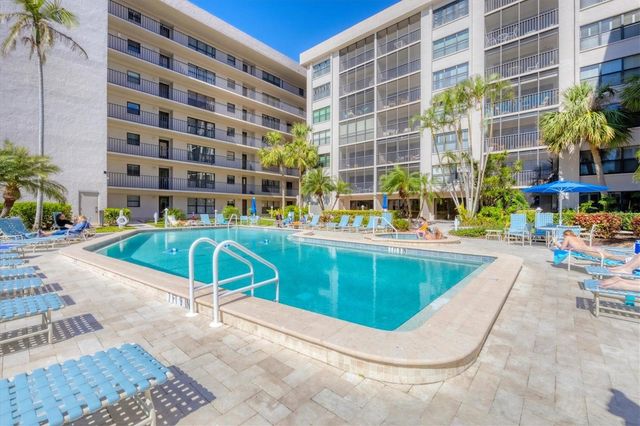 1001 BENJAMIN FRANKLIN DRIVE 201, Sarasota, FL 34236