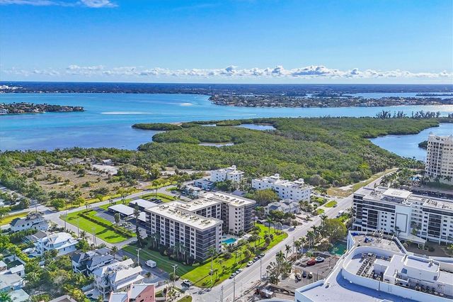 1001 BENJAMIN FRANKLIN DRIVE 201, Sarasota, FL 34236
