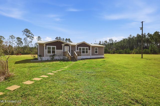 9302 Seaman Road, Vancleave, MS 39565