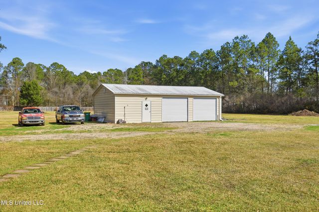 9302 Seaman Road, Vancleave, MS 39565