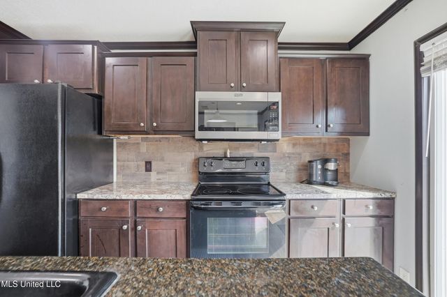 9302 Seaman Road, Vancleave, MS 39565