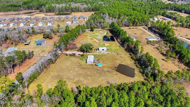 9302 Seaman Road, Vancleave, MS 39565