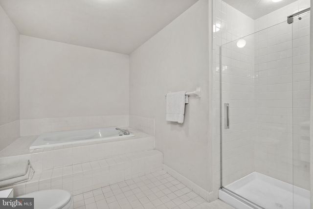 256 SYCAMORE CIR, Feasterville Trevose, PA 19053