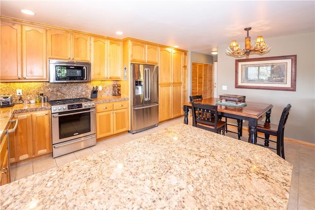 28244 Arbon Lane, Lake Arrowhead, CA 92352