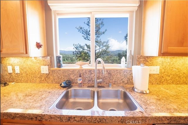 28244 Arbon Lane, Lake Arrowhead, CA 92352