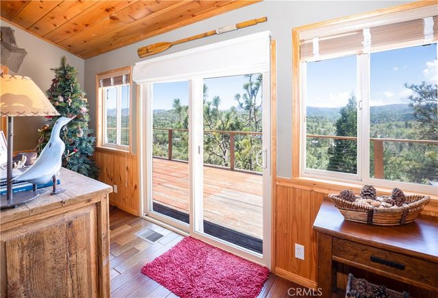 28244 Arbon Lane, Lake Arrowhead, CA 92352