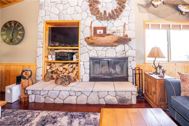 28244 Arbon Lane, Lake Arrowhead, CA 92352