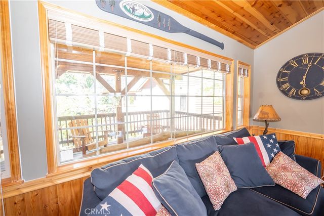 28244 Arbon Lane, Lake Arrowhead, CA 92352