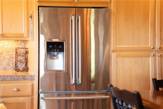 28244 Arbon Lane, Lake Arrowhead, CA 92352