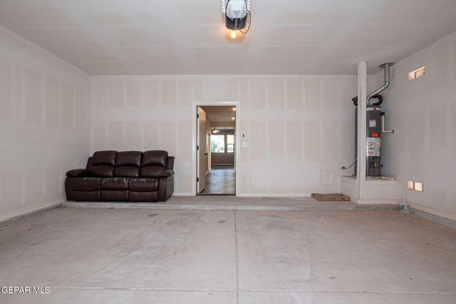 14420 Alyssa Marie, El Paso, TX 79938