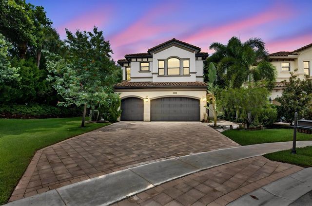 8991 Little Falls Way, Delray Beach, FL 33446