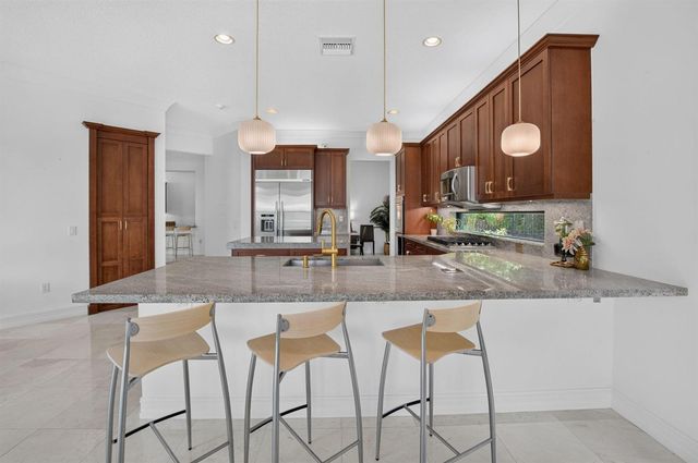 8991 Little Falls Way, Delray Beach, FL 33446