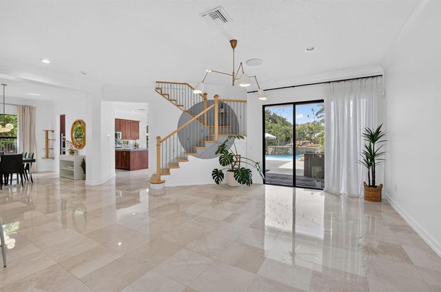 8991 Little Falls Way, Delray Beach, FL 33446