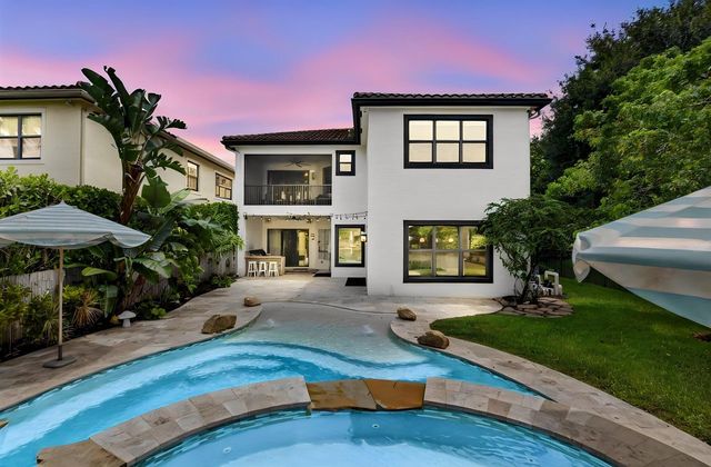 8991 Little Falls Way, Delray Beach, FL 33446