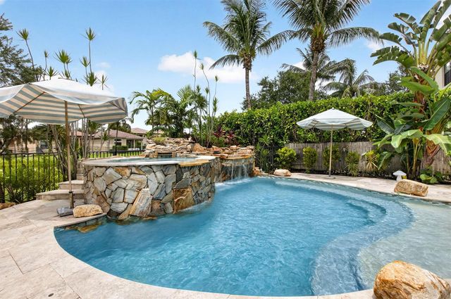 8991 Little Falls Way, Delray Beach, FL 33446