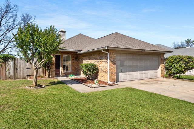 217 N Bugle Drive, Fort Worth, TX 76108
