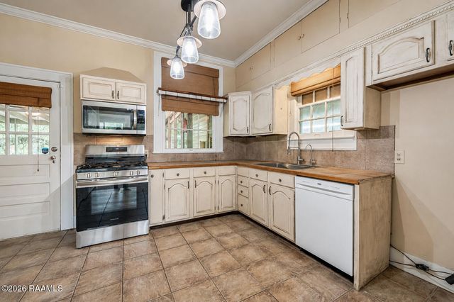1820 Alonzo Street, Opelousas, LA 70570