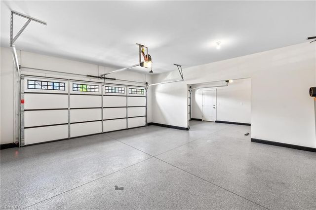 6224 Kershaw Meadows Road, Pfafftown, NC 27040