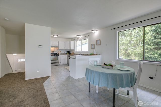 347 Harbor View Loop SE, Ocean Shores, WA 98569