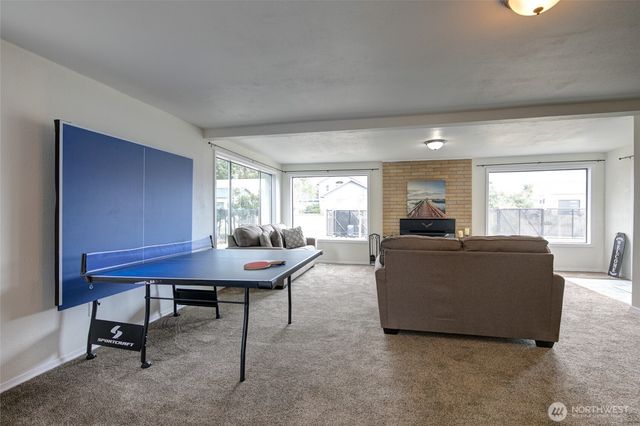 347 Harbor View Loop SE, Ocean Shores, WA 98569