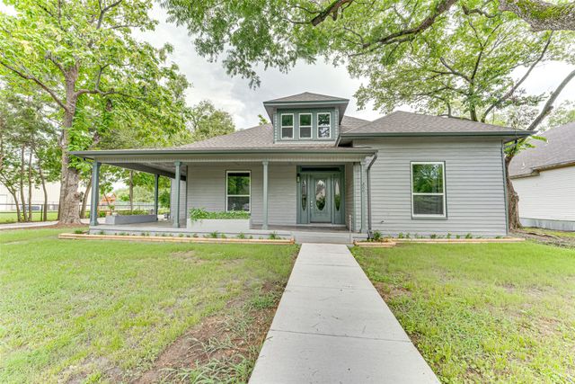 200 Olive Street, Lone Oak, TX 75453
