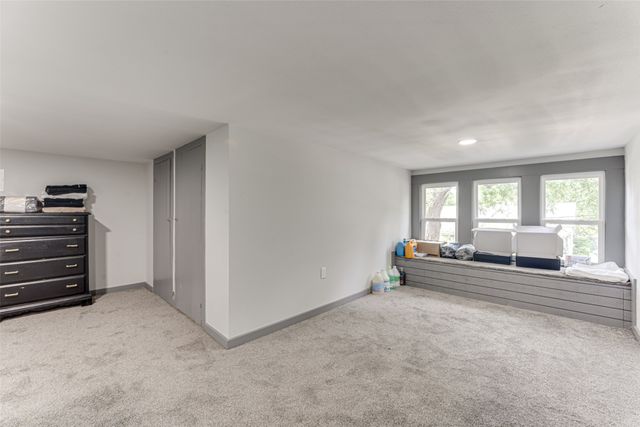 200 Olive Street, Lone Oak, TX 75453