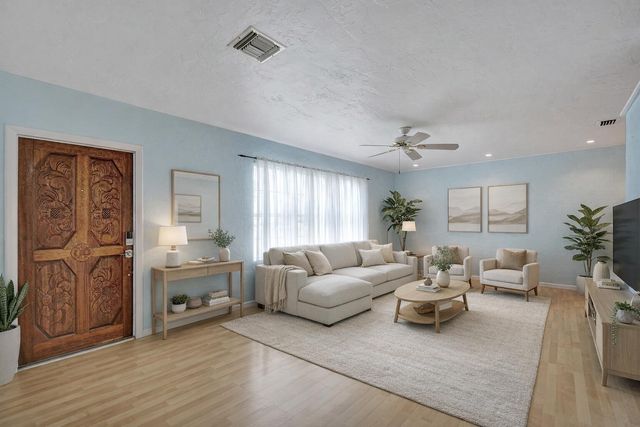 4817 SW 11th Court, Plantation, FL 33317