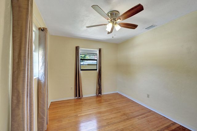 4817 SW 11th Court, Plantation, FL 33317