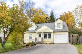 104 Circle Road, Salina, NY 13212