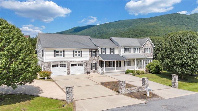 116 Dusty RD, Covington, VA 24426