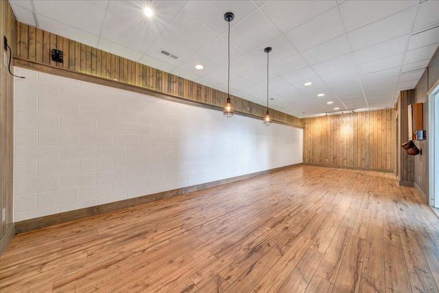 116 Dusty RD, Covington, VA 24426