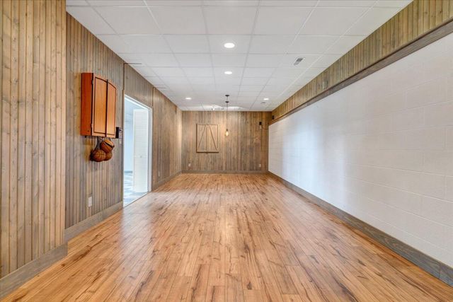 116 Dusty RD, Covington, VA 24426