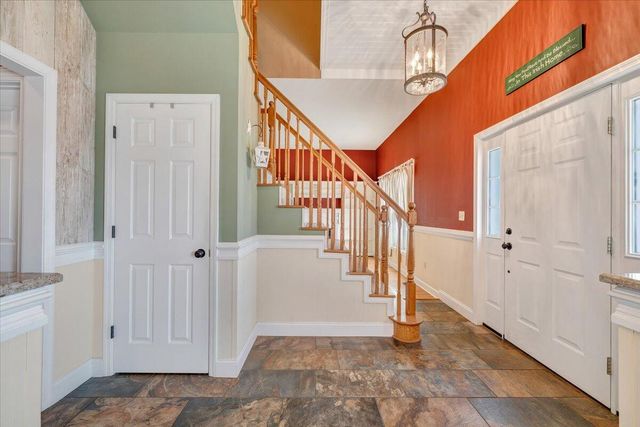 116 Dusty RD, Covington, VA 24426