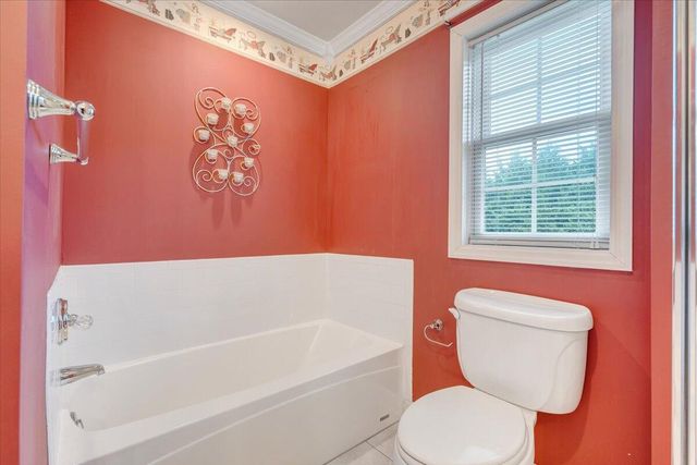 116 Dusty RD, Covington, VA 24426