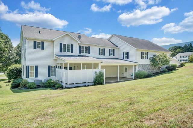 116 Dusty RD, Covington, VA 24426