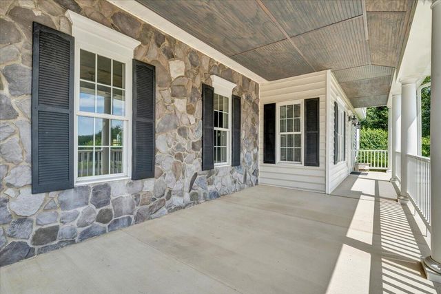 116 Dusty RD, Covington, VA 24426