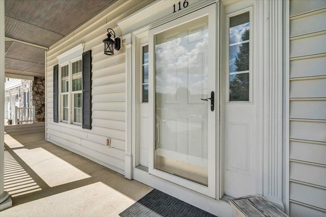 116 Dusty RD, Covington, VA 24426