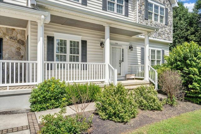 116 Dusty RD, Covington, VA 24426