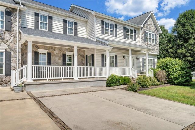 116 Dusty RD, Covington, VA 24426