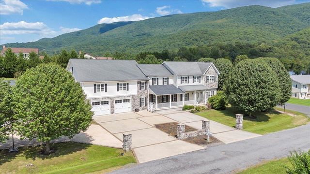 116 Dusty RD, Covington, VA 24426