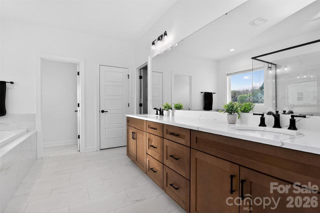 13107 Gambelii Way, Charlotte, NC 28227