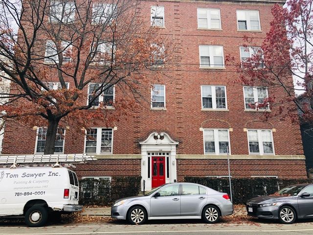 205 Mount Auburn St 4D, Cambridge, MA 02138