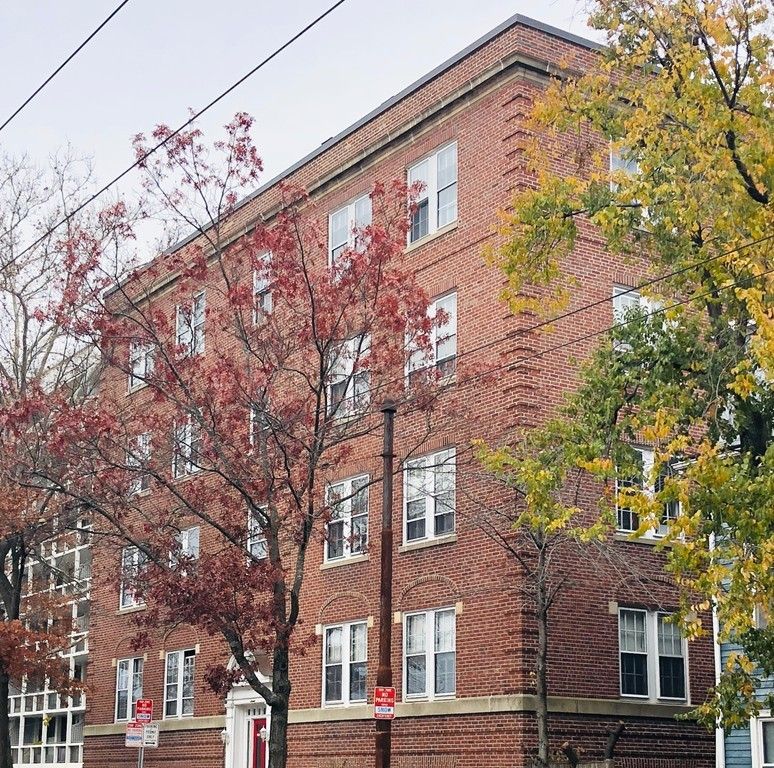 205 Mount Auburn St 4D, Cambridge, MA 02138