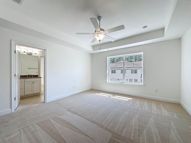 255 Grand Ravine Dr, St Augustine, FL 32086