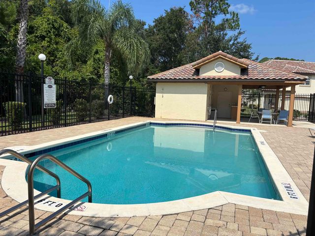 255 Grand Ravine Dr, St Augustine, FL 32086