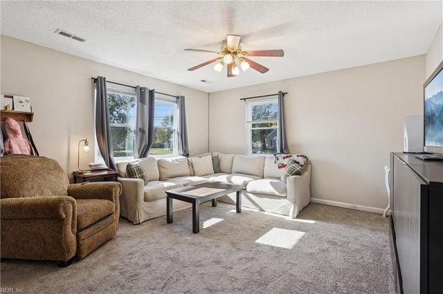 168 Woodland RD, Hampton, VA 23663
