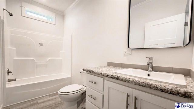 2111 Poor Farm Rd., Effingham, SC 29541