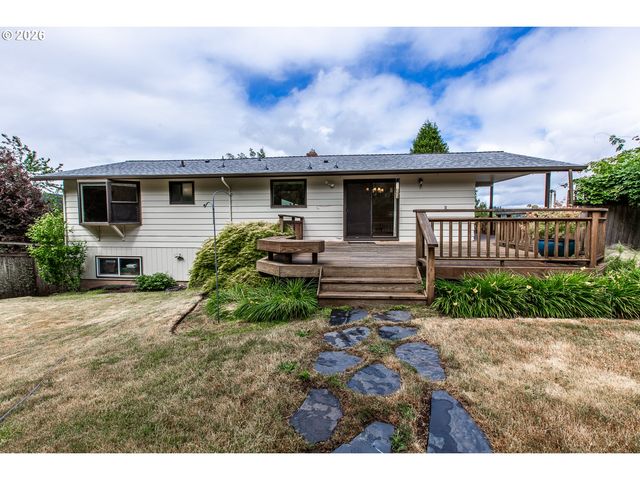 3985 UNIVERSITY St, Eugene, OR 97405