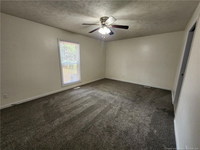 5521 DEEP HOLLOW Court, Fayetteville, NC 28311