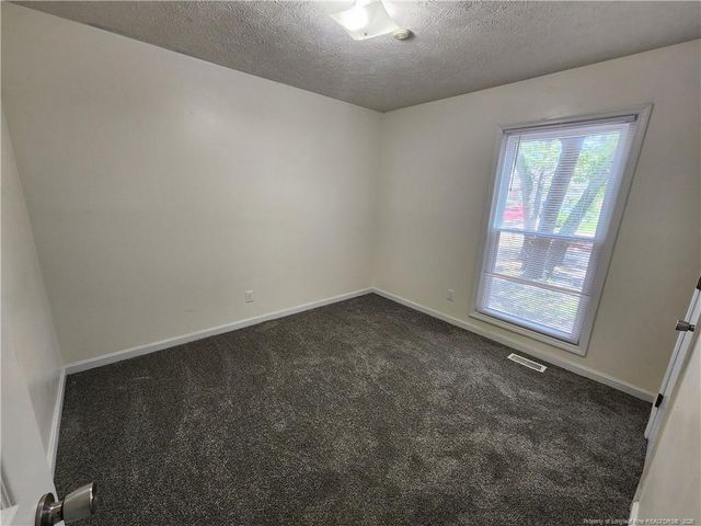5521 DEEP HOLLOW Court, Fayetteville, NC 28311